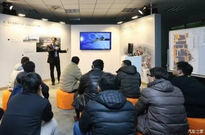 揭秘全新梅赛德斯-奔驰GLC SUV幕后传奇——戴姆勒媒体科技日精彩回顾